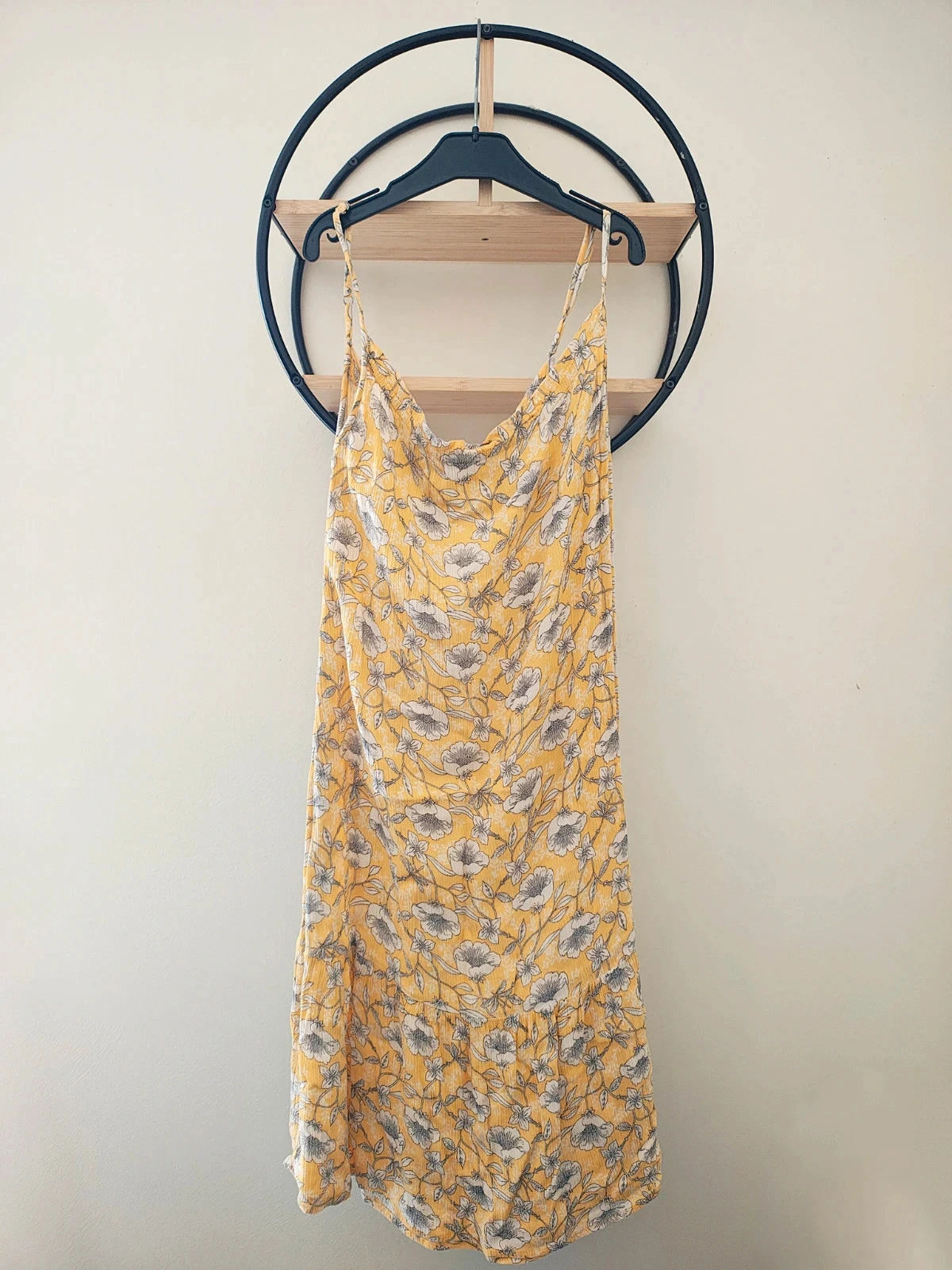 8 ans robe longue ( taille grand)